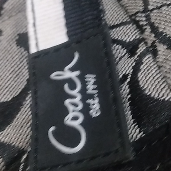 Boot - Picture 5 of 10